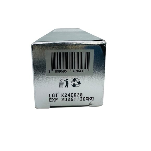 VT Reedle Shot 300 Essence 50mL Hydrating & Revitalizing Skin Care - Picture 3 of 5